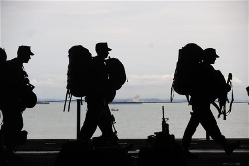 1598082991783092.jpg military-men-departing-service-uniform-40820.jpg